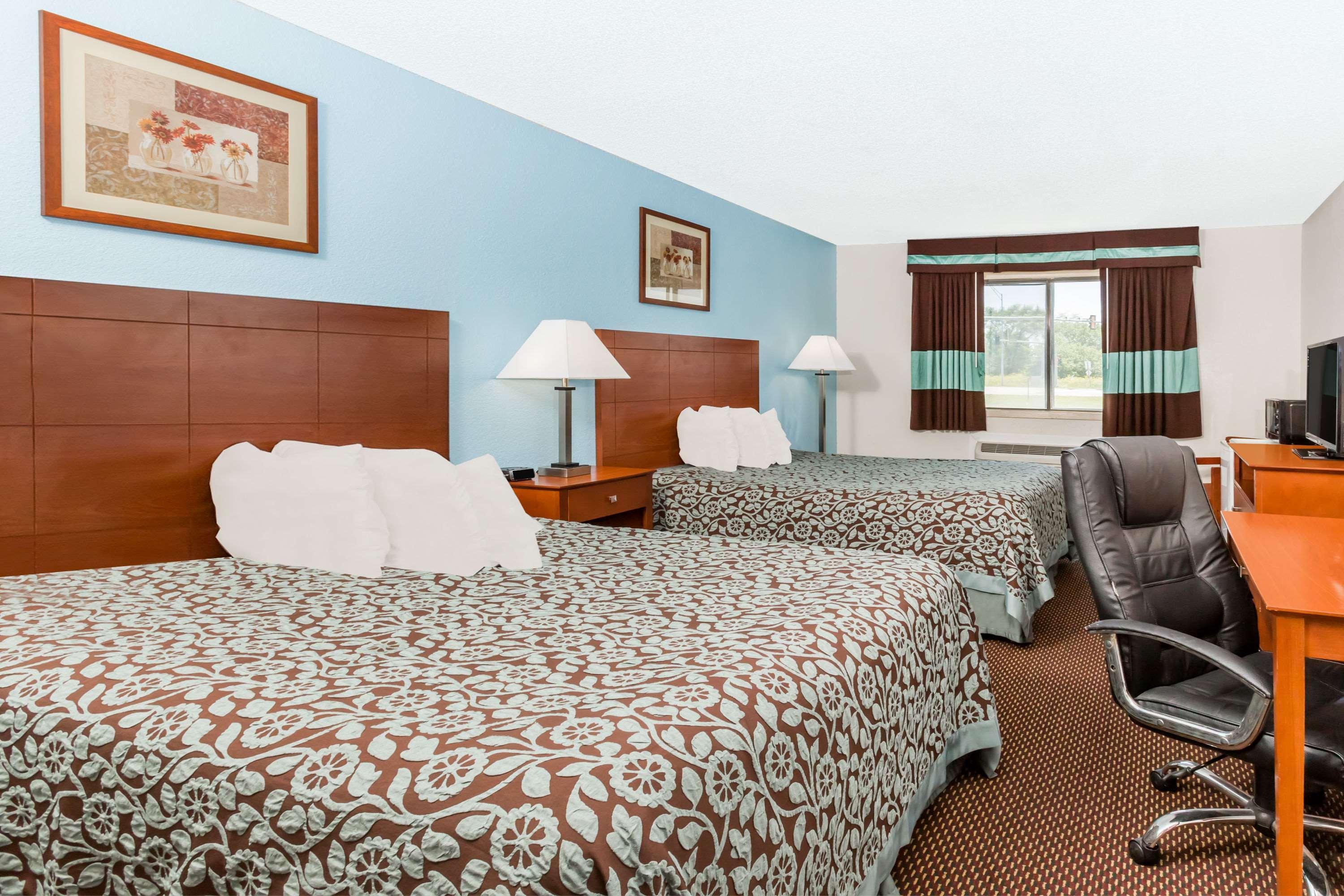 Days Inn By Wyndham Ankeny - Des Moines Экстерьер фото
