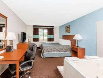Days Inn By Wyndham Ankeny - Des Moines Экстерьер фото